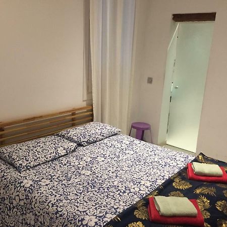 Apartamentos Carretas-Sol 2 Madrid Dış mekan fotoğraf