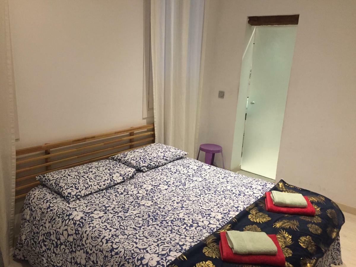 Apartamentos Carretas-Sol 2 Madrid Dış mekan fotoğraf